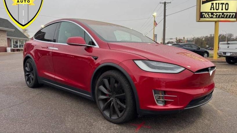 TESLA MODEL X 2017 5YJXCBE42HF055818 image